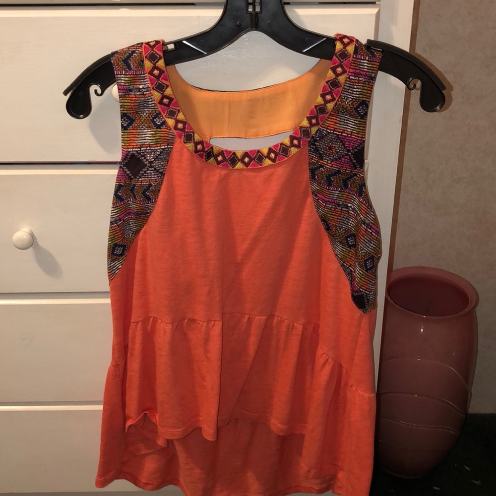 Tank top shirt